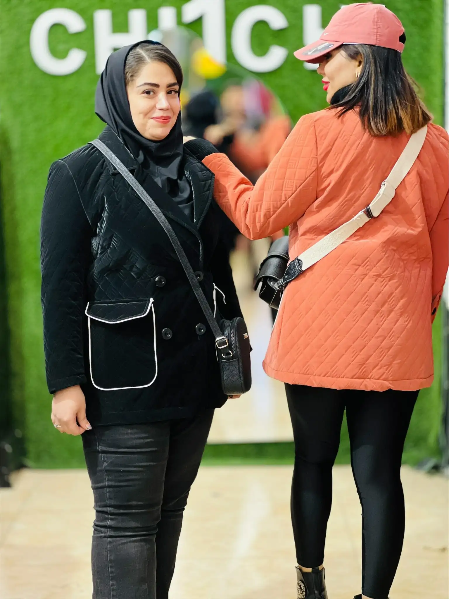 کاپشن آمبردی 1406