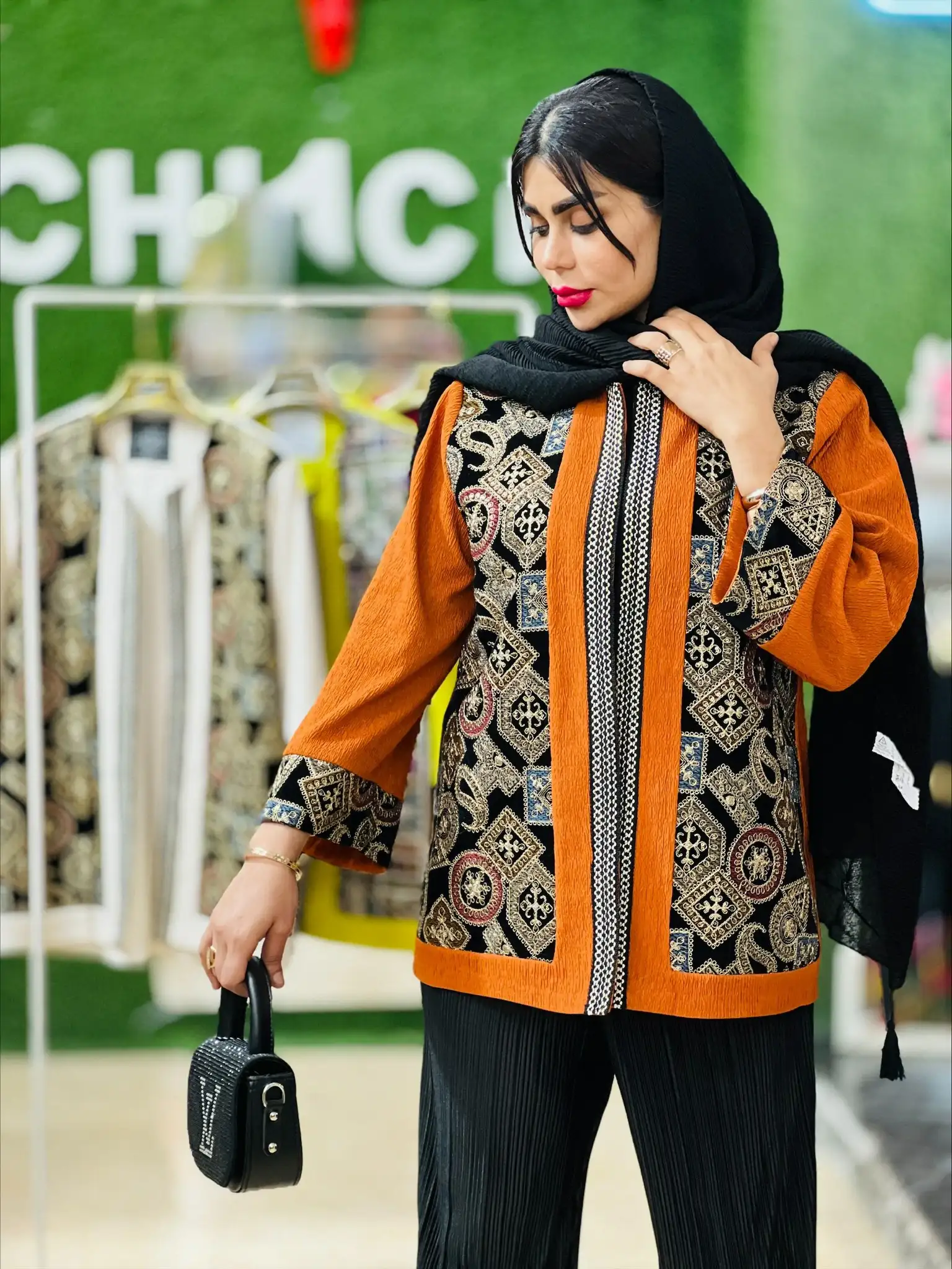 کت طاووس سوزندوزی 1507