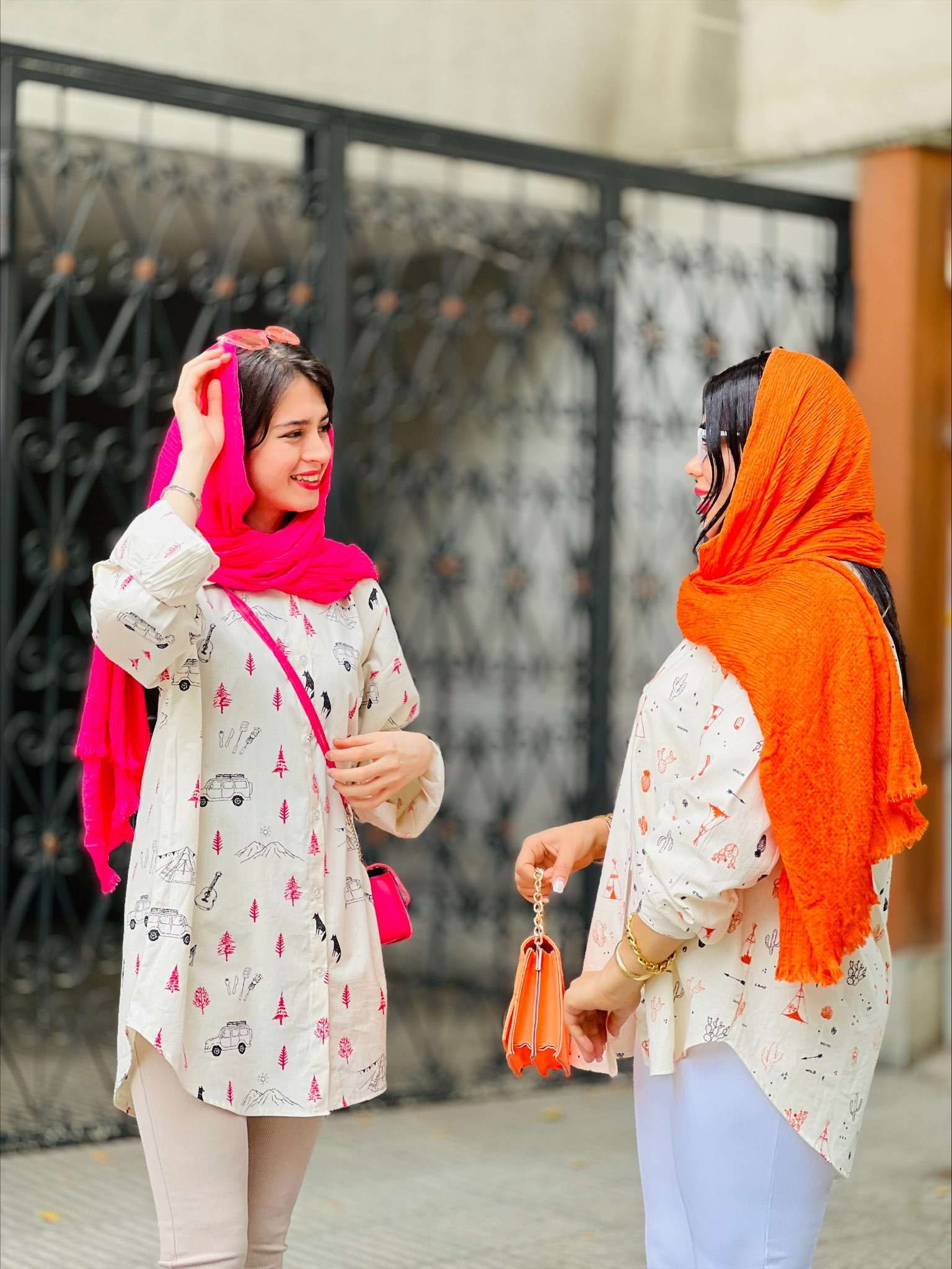 مانتو ایساتیس نارنجی 167